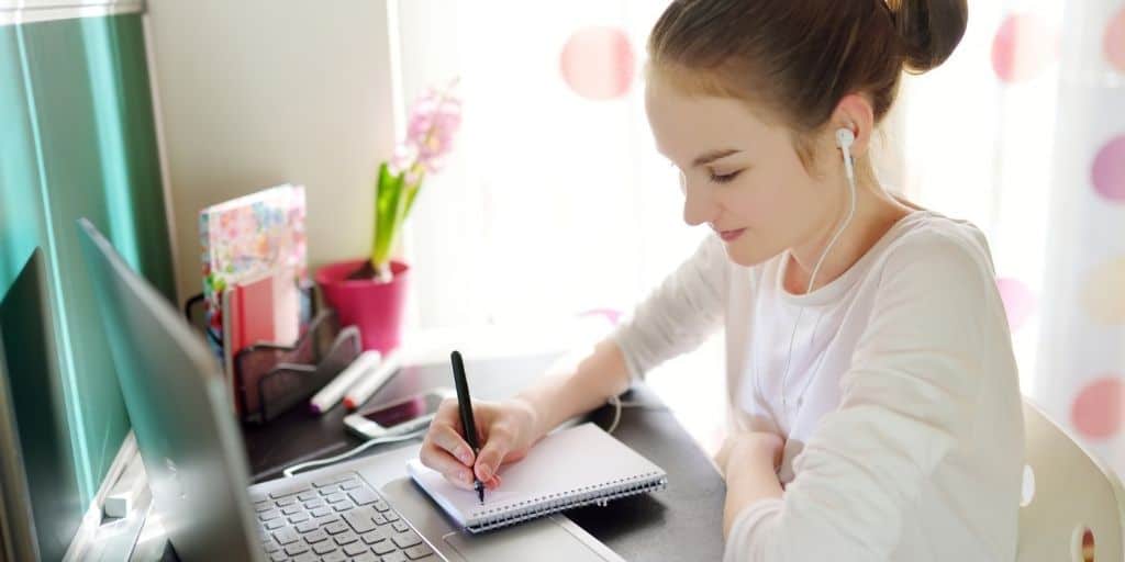 3 Sample Budgets for 18YearOlds to Use (Shared with My Own Brother)