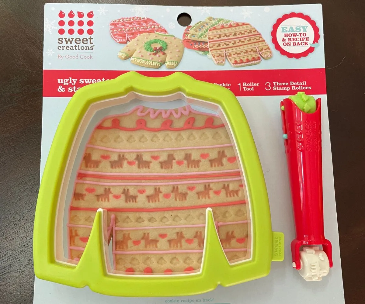 Ugly Sweater Cookie cutter set with stamp roller, too